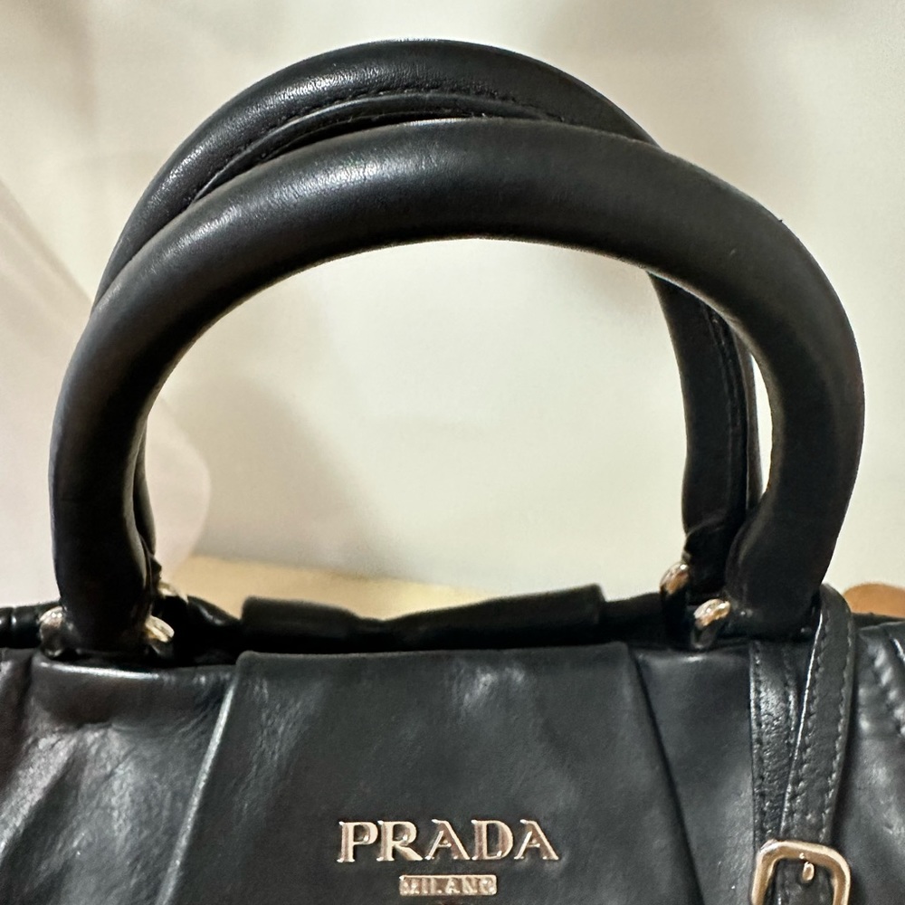 Prada Black Leather 2 Way Crossbody Shoulder Bag Satchel - Picture 2 of 15